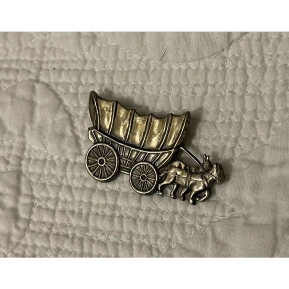 925 Sterling Silver Vintage Brooch Pin Carved Royal War Horse Drawn Cart B-STER